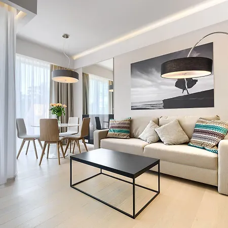 Dune - C Hotel apartamentowy 4*