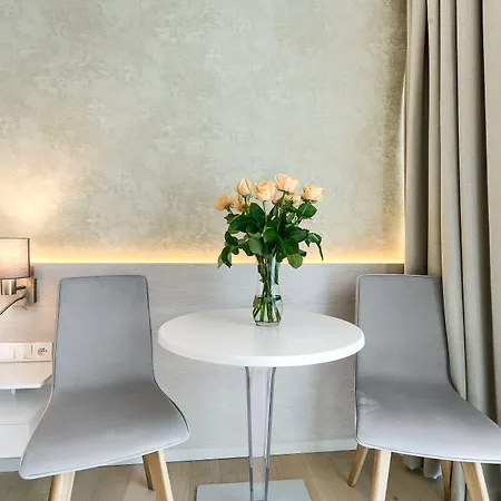 Dune - C Hotel apartamentowy 4*
